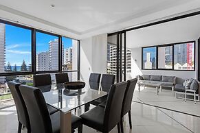 Aria Apartments