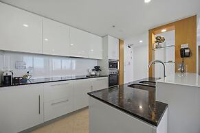 Aria Apartments