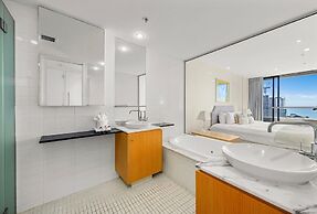 Aria Apartments