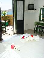 Finiki View Hotel Apartments