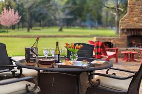 Hilltop Manor Bed and Breakfast