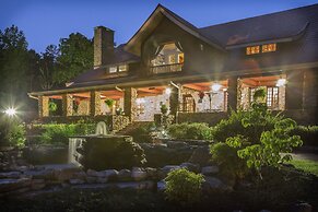 Hilltop Manor Bed and Breakfast