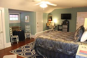 Hilltop Manor Bed and Breakfast