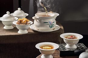 Crowne Plaza Shanghai Nanjing Road by IHG