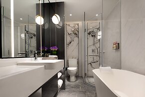 Crowne Plaza Shanghai Nanjing Road by IHG