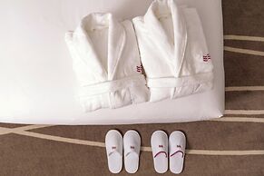 Crowne Plaza Shanghai Nanjing Road by IHG