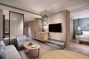 Crowne Plaza Shanghai Nanjing Road by IHG