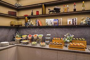 Crowne Plaza Shanghai Nanjing Road by IHG