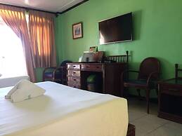 Vista Mar Beach Resort and Country Club