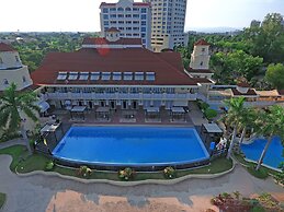Vista Mar Beach Resort and Country Club