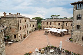 Castel Monastero