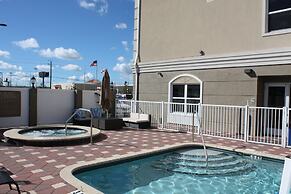 Country Inn & Suites by Radisson, Tampa Airport North, FL