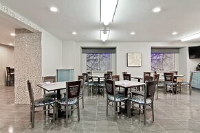 Best Western Plus Woodstock Inn & Suites