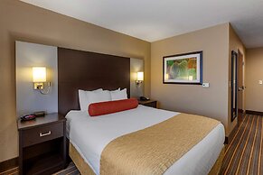Best Western Plus Woodstock Inn & Suites