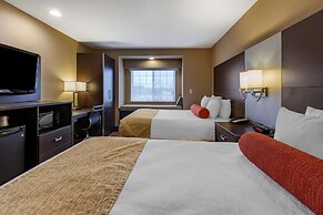 Best Western Plus Woodstock Inn & Suites