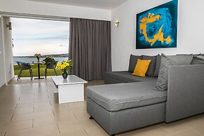 Theo Sunset Bay Hotel