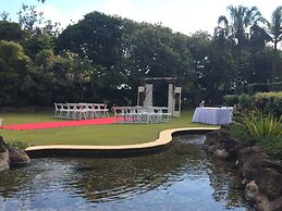 Peppers Salt Resort & Spa