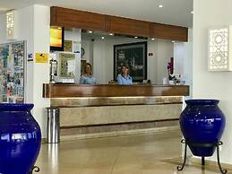 Apartamentos Turísticos Janelas do Mar