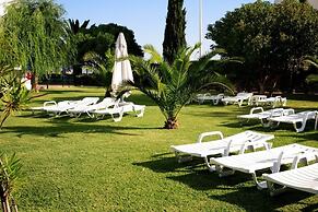 Apartamentos Turísticos Janelas do Mar