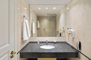Roda Beach Resort & Spa All-inclusive