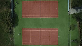 Roda Beach Resort & Spa All-inclusive