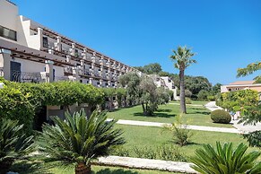 Roda Beach Resort & Spa All-inclusive