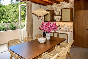 Mandraki Village Boutique Hotel