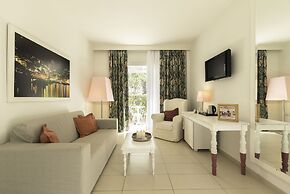 Mandraki Village Boutique Hotel