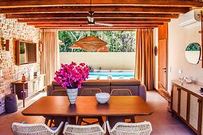 Mandraki Village Boutique Hotel