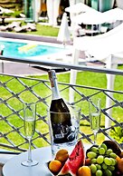 Mandraki Village Boutique Hotel