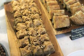 Mandraki Village Boutique Hotel