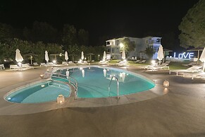 Mandraki Village Boutique Hotel