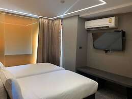 Tango Vibrant Living Hotel