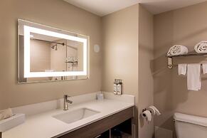 Holiday Inn Express Hotel & Suites Brockville by IHG