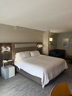 Holiday Inn Express Hotel & Suites Brockville by IHG