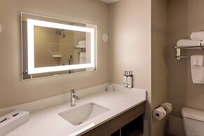 Holiday Inn Express Hotel & Suites Brockville by IHG