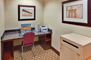 Holiday Inn Express Hotel & Suites Brockville by IHG