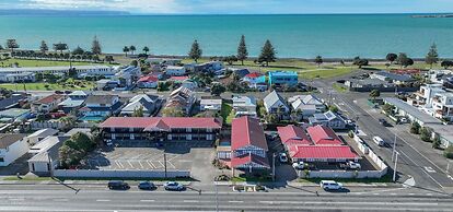 Albatross Motel