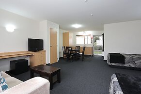 Homestead Villa Motel