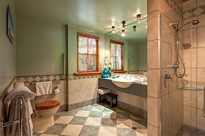 Arrowtown House Boutique Accommodation