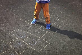 Mountain Chalets Motel