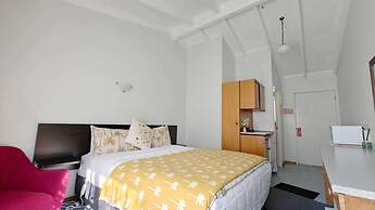 Motel Six