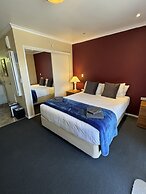 Aldan Lodge Motel