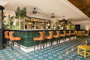 The Connaught, New Delhi - IHCL SeleQtions