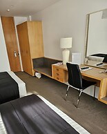 Auto Lodge Motor Inn