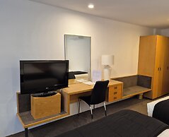 Auto Lodge Motor Inn