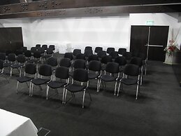 Auto Lodge Motor Inn