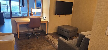 Cambria Hotel Madison East