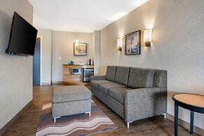 Cambria Hotel Madison East