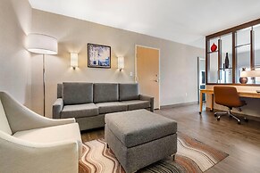 Cambria Hotel Madison East